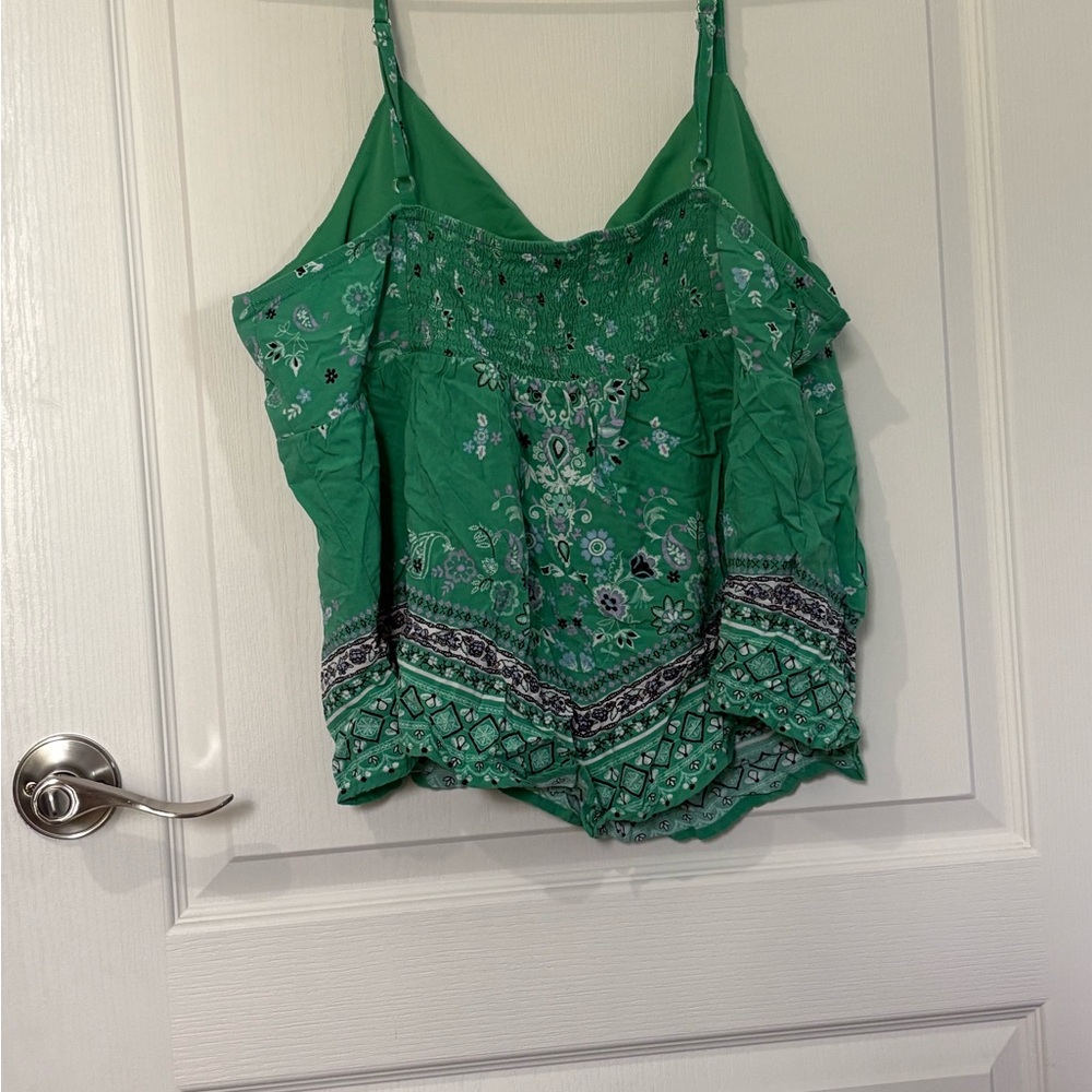 No Boundaries Green Floral Camisole - Picture 2 of 3